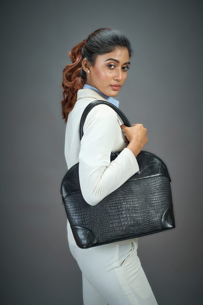 Commercial photographer in Kolkata capturing model photography