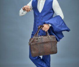 Commercial photographer in Kolkata capturing model photography
